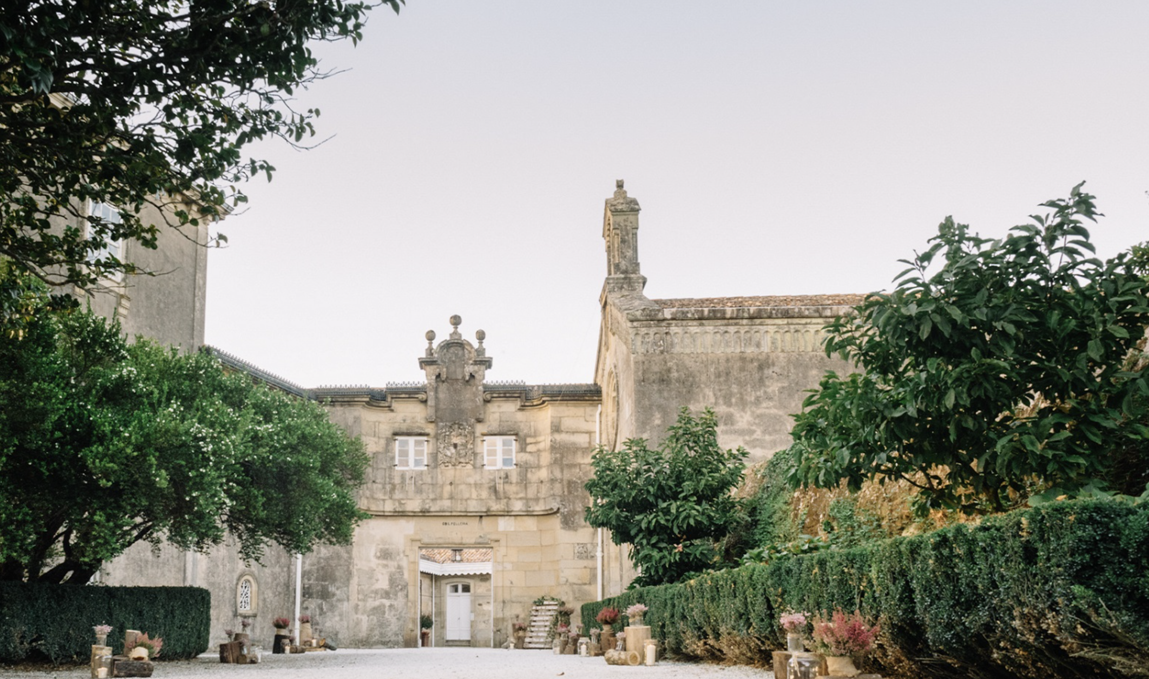 Entrada del Pazo da Golpelleira